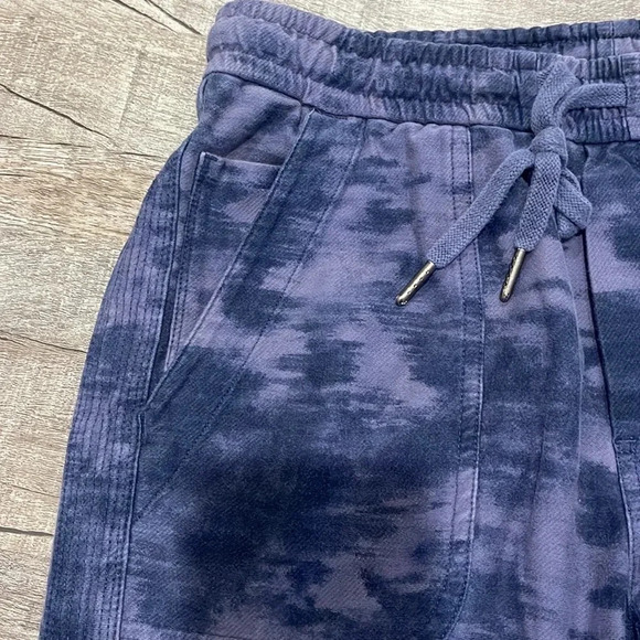 Athleta - Farallon Printed Drawstring Jogger - Size 6 - Tie Dye - Violet/Blue - Picture 5 of 10